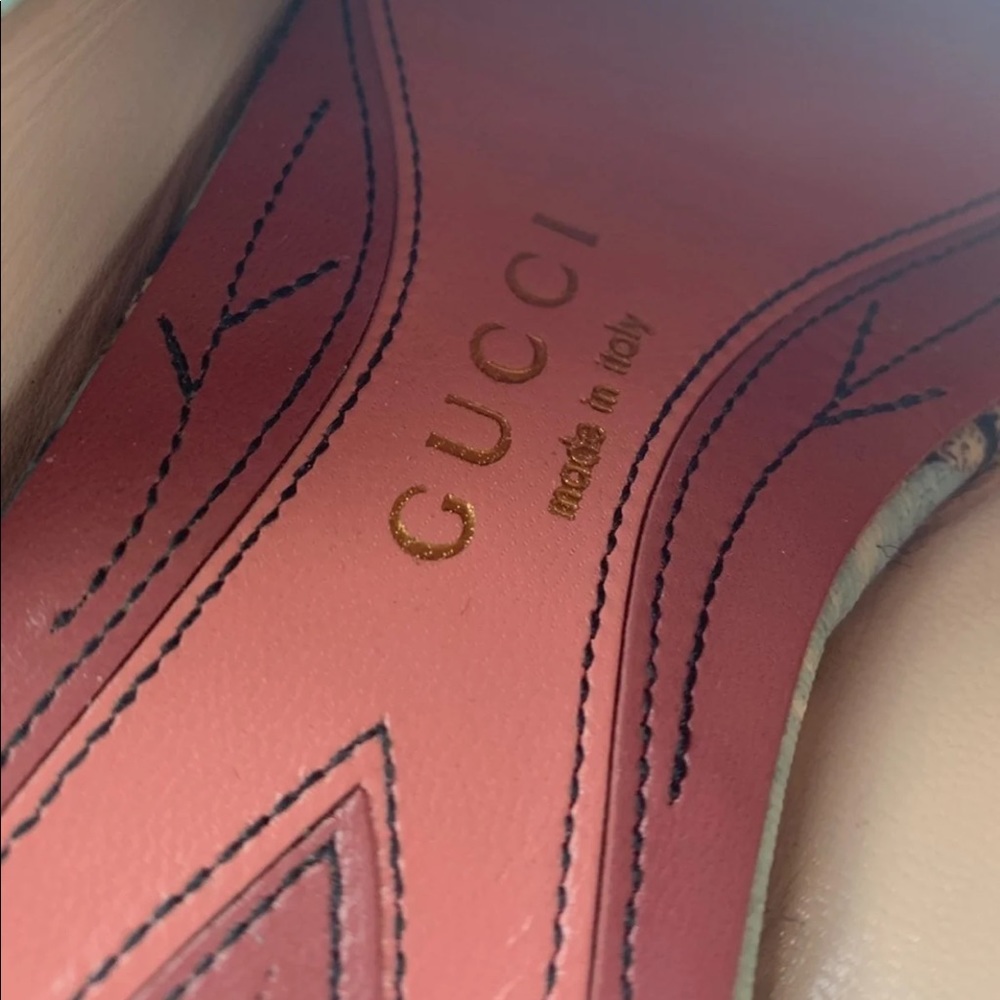 Gucci Mule - Picture 3 of 4